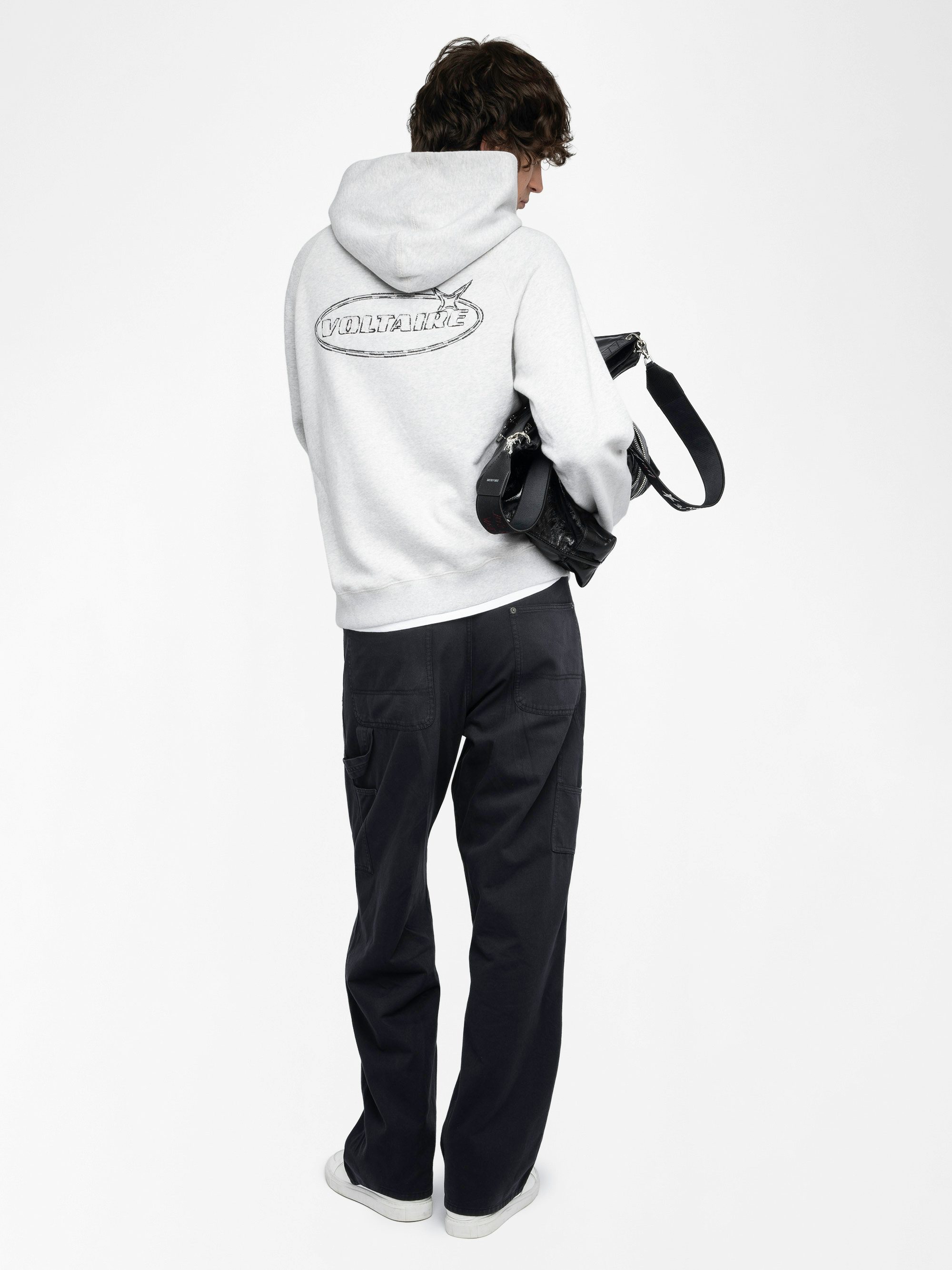 Georgio Sweatshirt - Hooded sweatshirt with raglan sleeves and embroidery on the back.